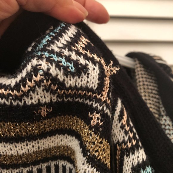 Circus Hotel fuzzy zip up women hooded black knit cardigan, M - Picture 8 of 13